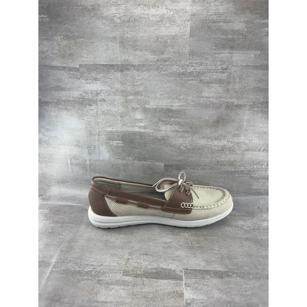 Clarks Cloudsteppers Women Boat Shoes Cream Brown Loafers 261260304060 Size 8.5M